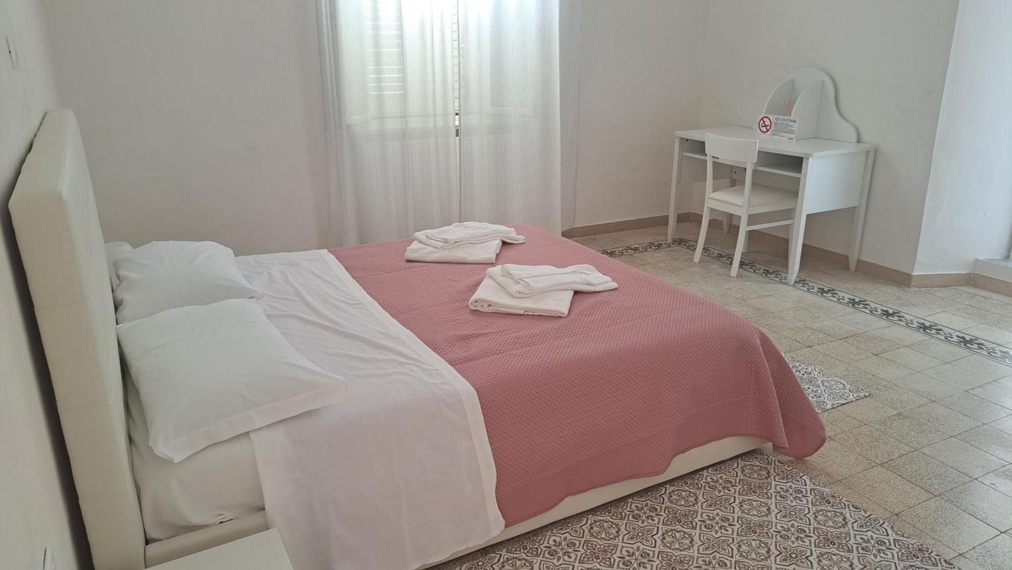 B & B Le Tre Rose Tollo Exterior photo