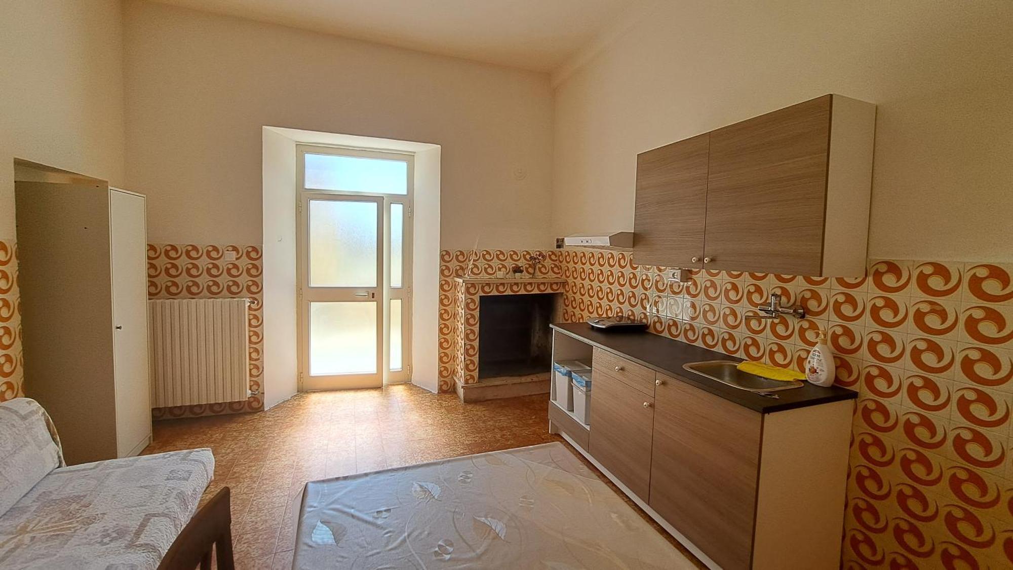 B & B Le Tre Rose Tollo Exterior photo