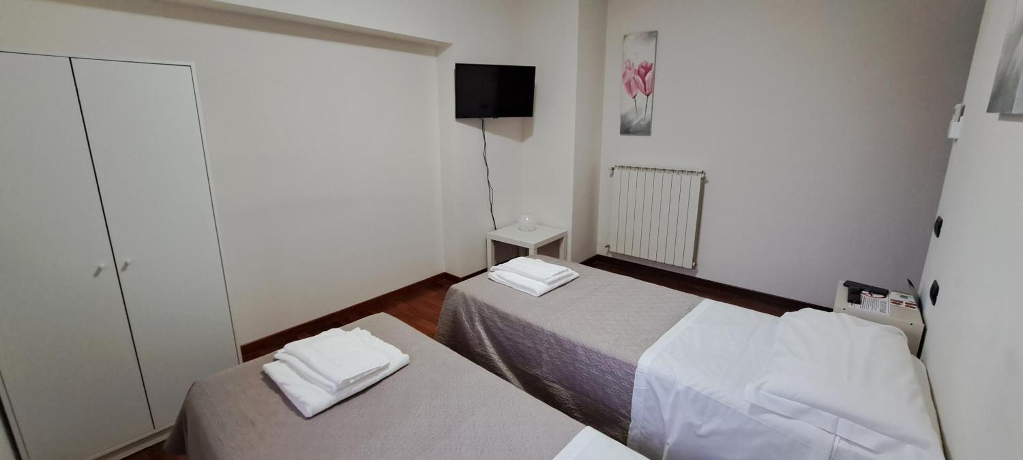 B & B Le Tre Rose Tollo Exterior photo